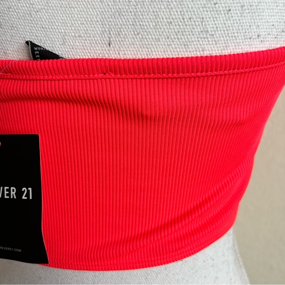 NWT Forever 21 Ribbed Coral Knit Tie Halter Crop Top Tank Top - Picture 3 of 8